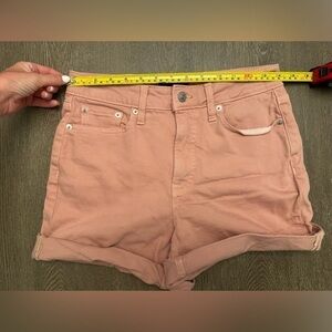 FREE ASSEMBLY LIGHT PINK DENIM MOM JEAN SHORTS - Size 4 SKU:350